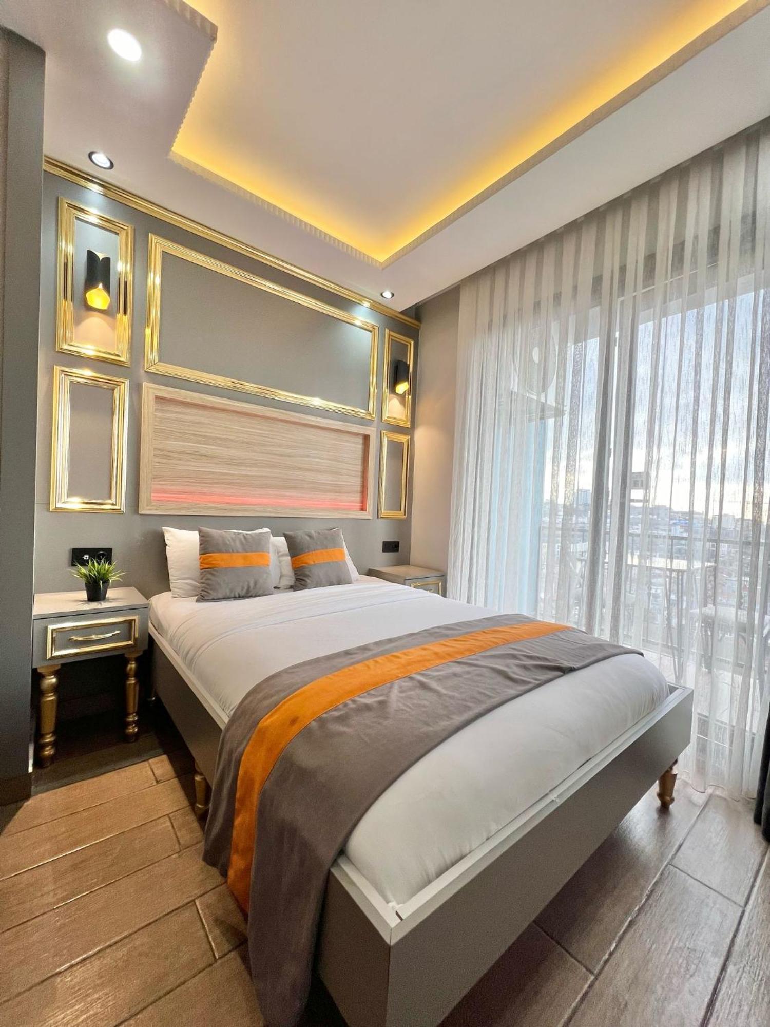 Taksim Larissa Hotel Suites Istambul Exterior foto