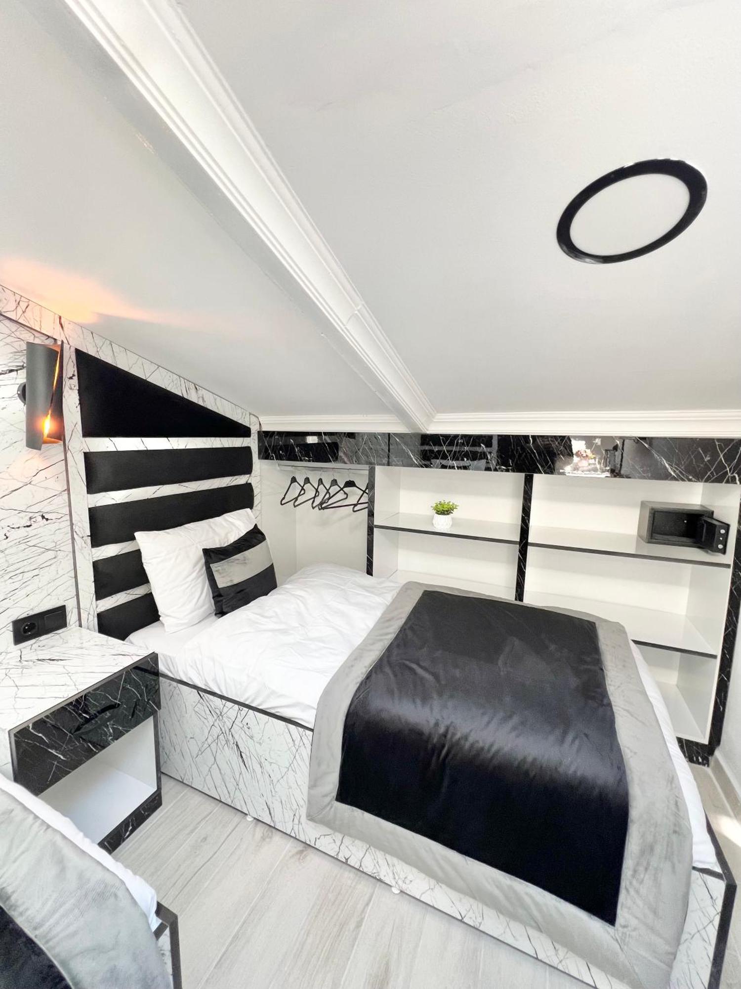Taksim Larissa Hotel Suites Istambul Exterior foto