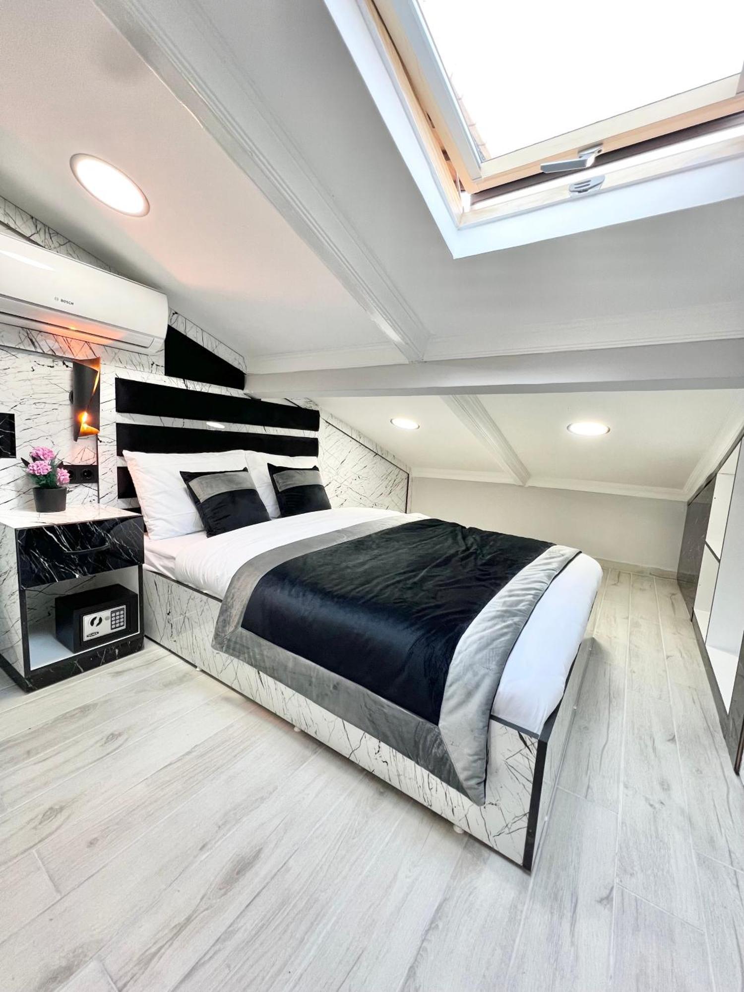 Taksim Larissa Hotel Suites Istambul Exterior foto