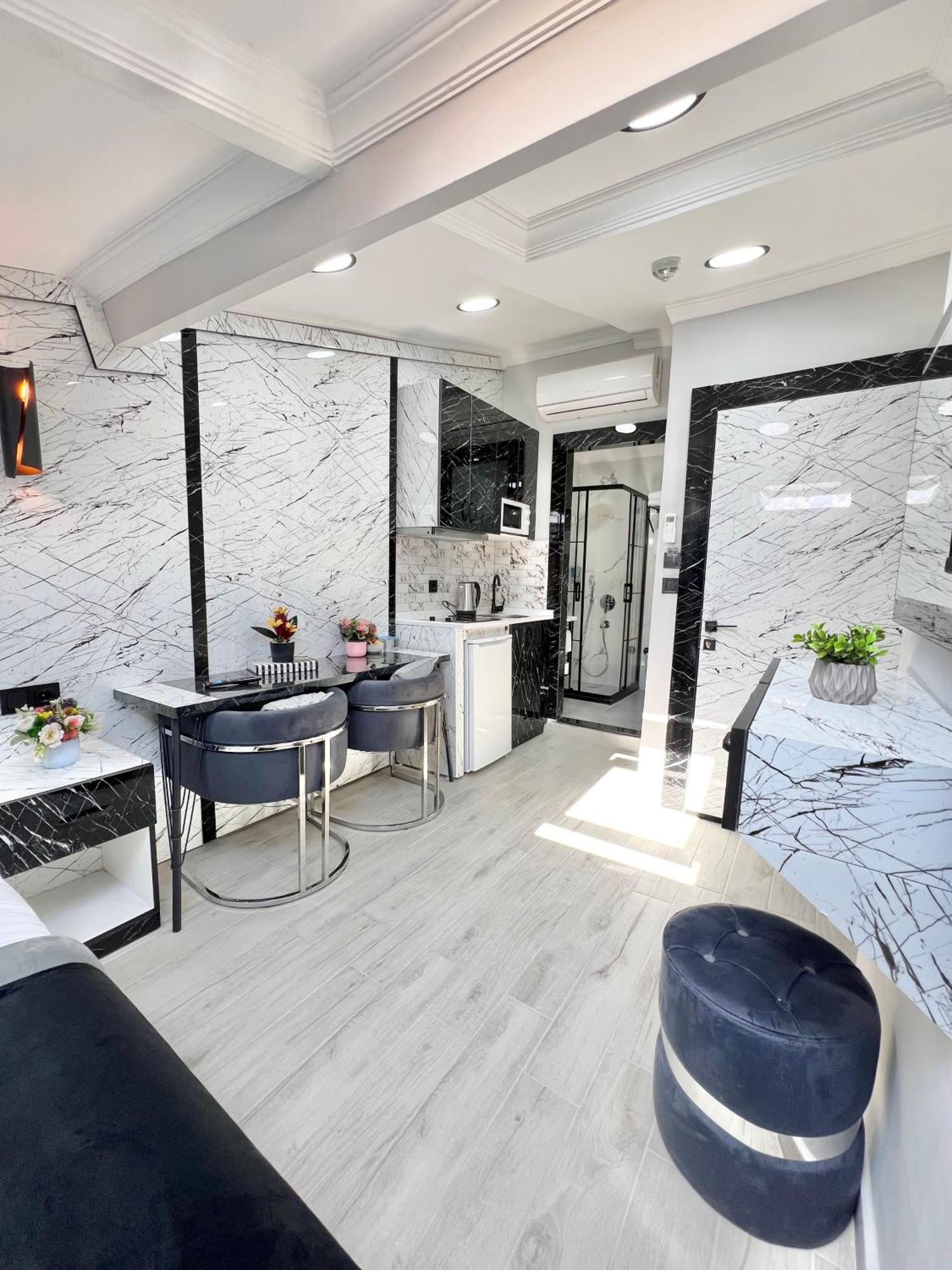 Taksim Larissa Hotel Suites Istambul Exterior foto